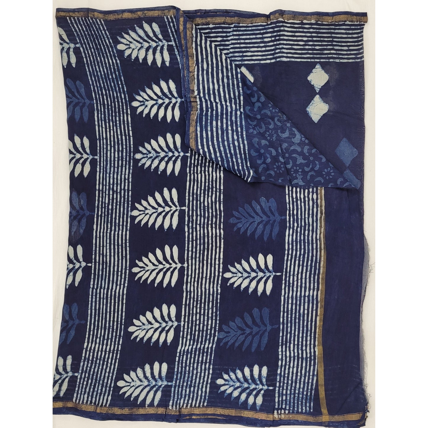 Chanderi Bagru Block Printed Saree with small Zari border - Vinshika