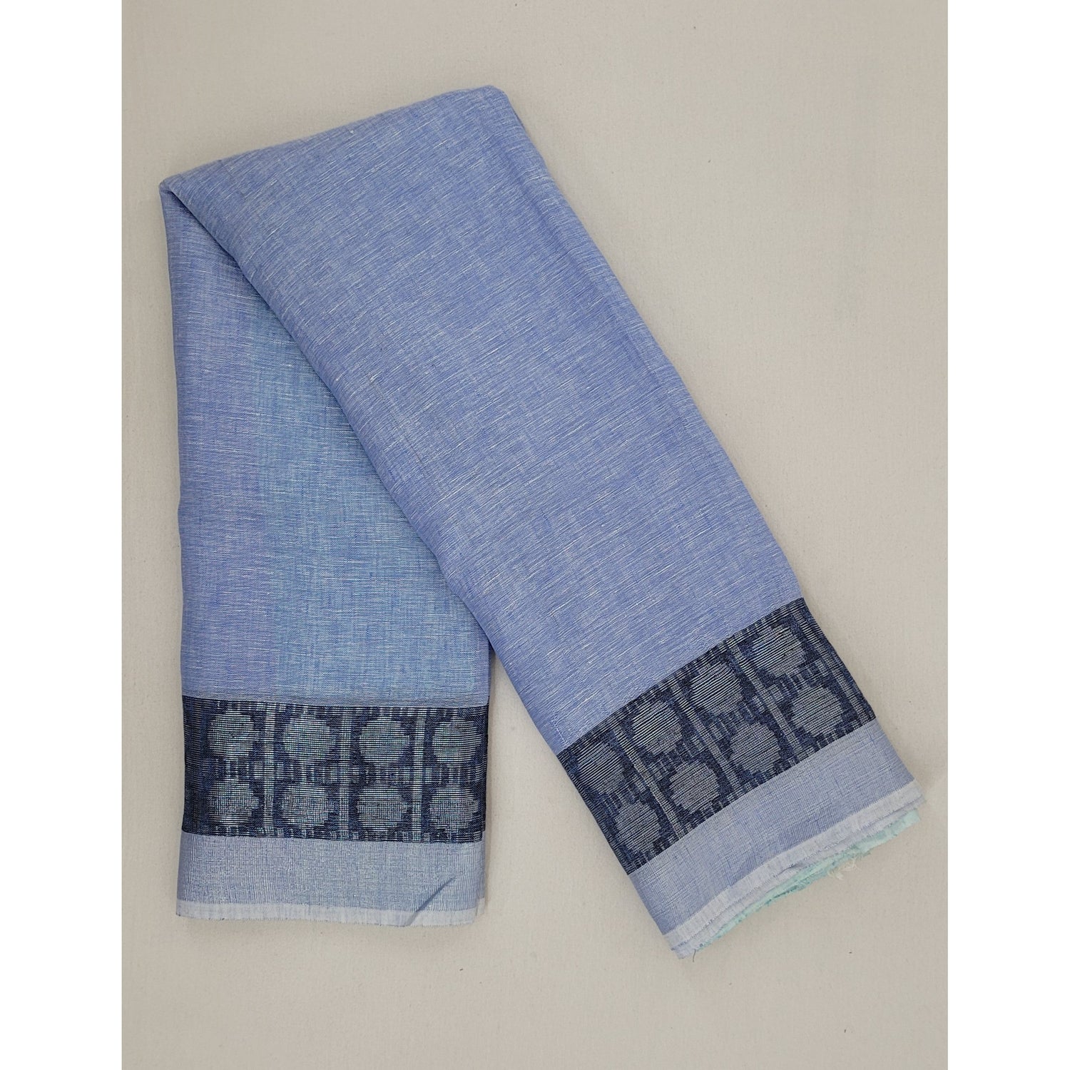 Premium handwoven Linen Jamdani saree - Vinshika