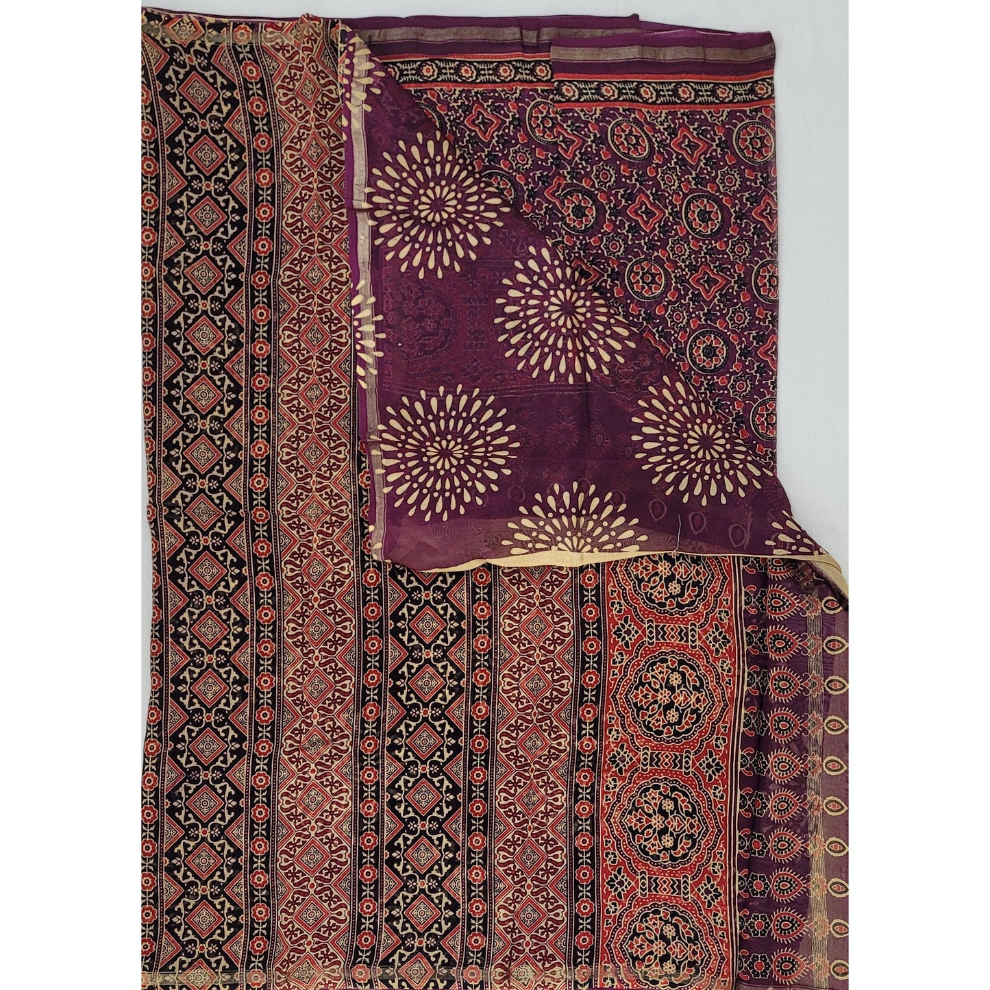 Bagru Block Printed Chanderi Saree with small Zari border - Vinshika