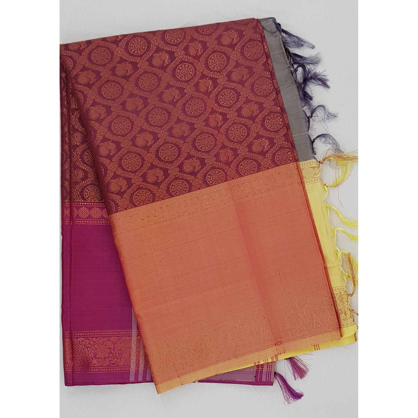 Wine color Handwoven Chinnalapattu Vanasingaram design saree - Vinshika