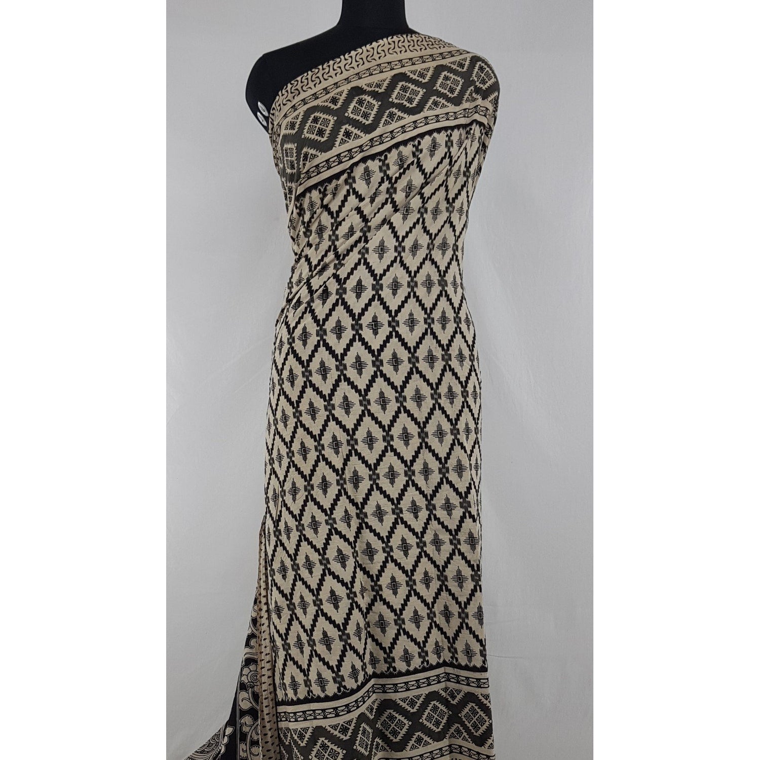 Handprinted Kalamkari Cotton saree - Vinshika