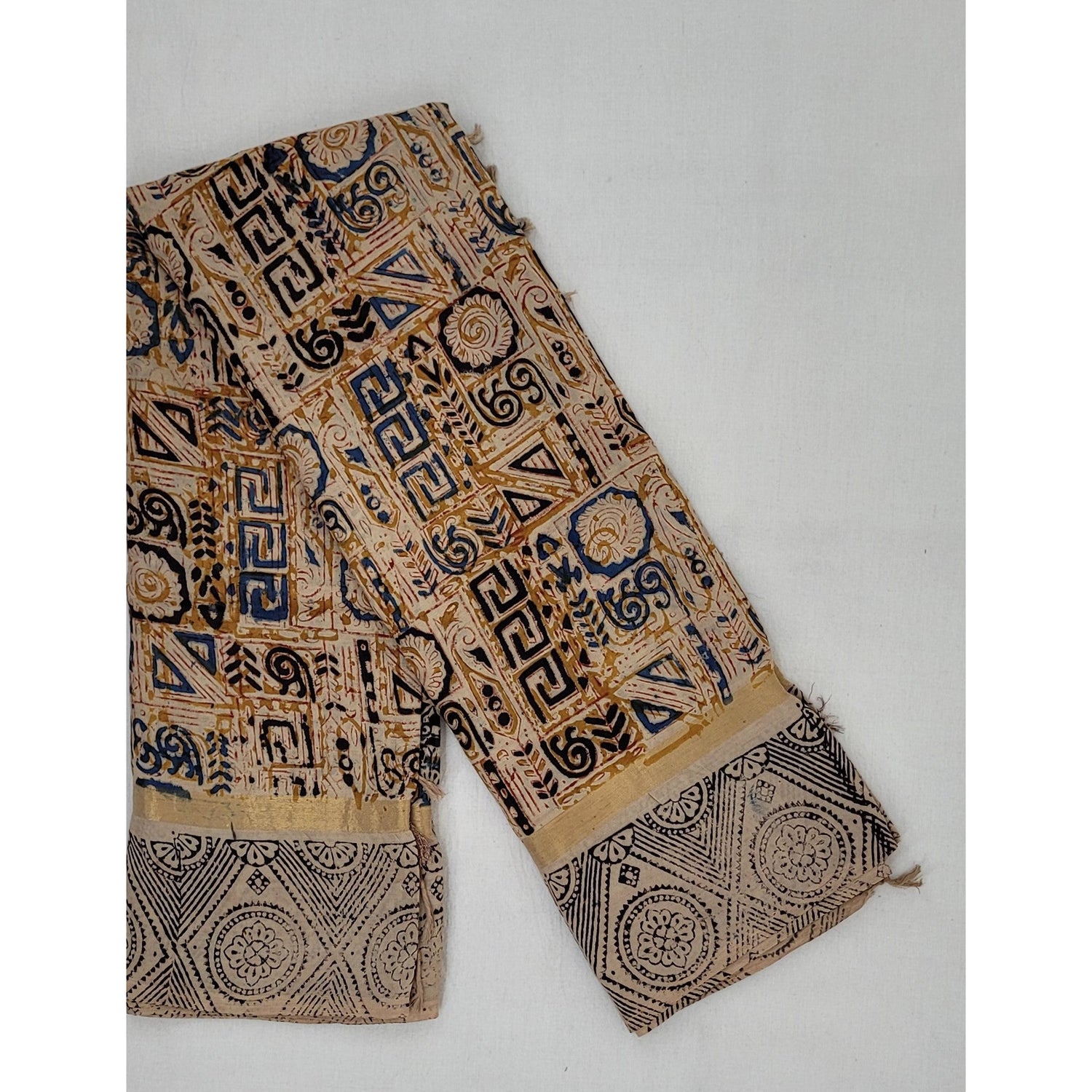 Handprinted Kalamkari Silk saree with Zari border - Vinshika