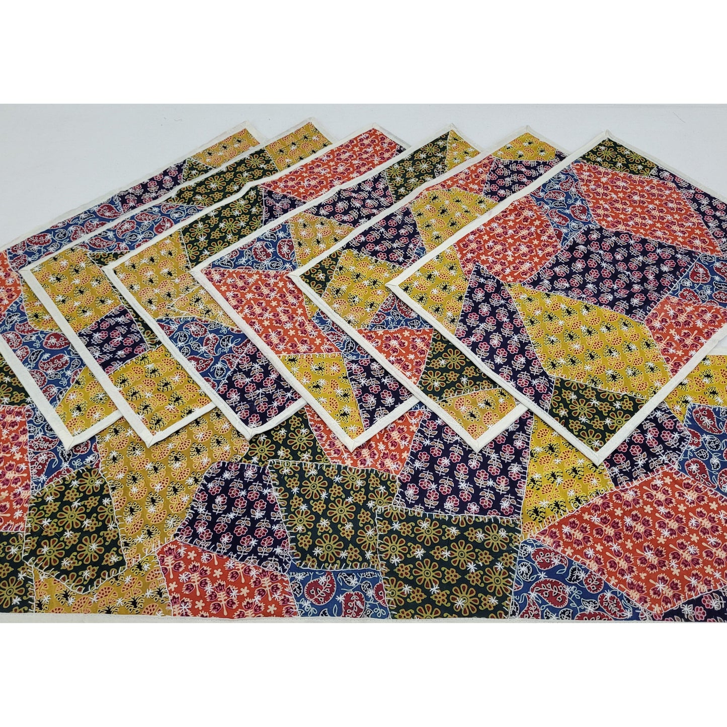 Table runner - Vinshika