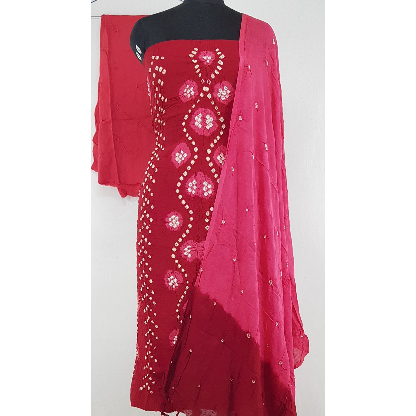Bandhani Rayon Salwar set - Vinshika