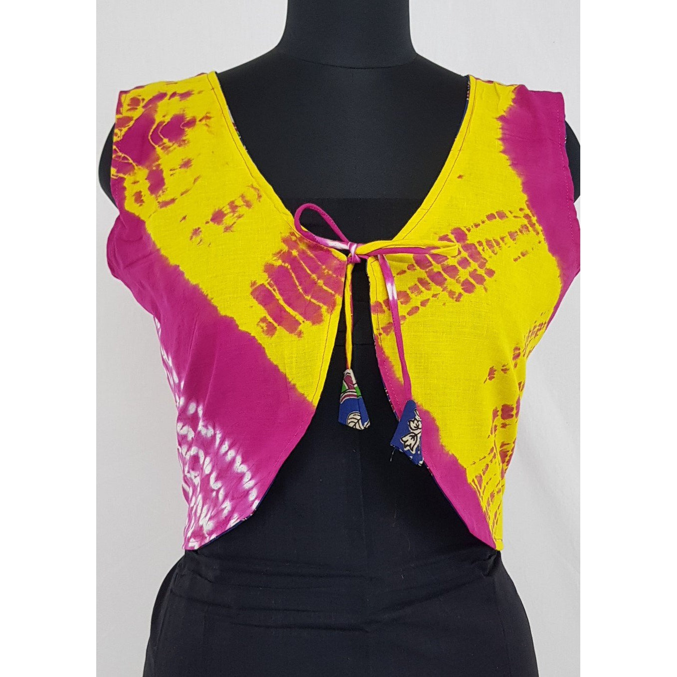 Bagru and Kalamkari Reversible Women’s Waist Coat - Vinshika