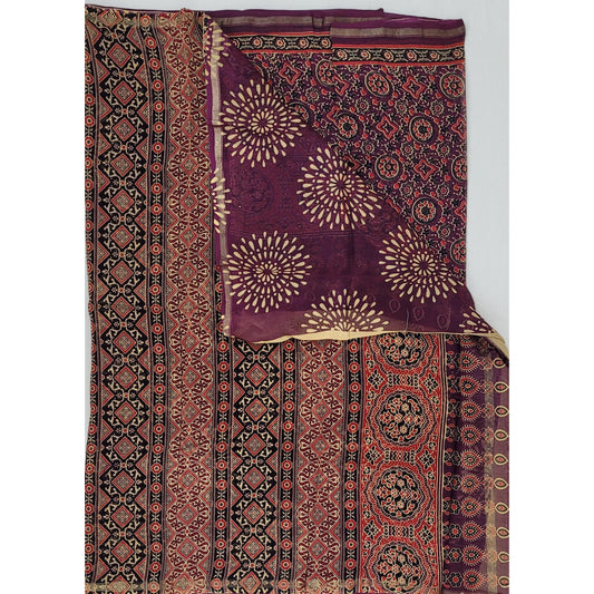 Bagru Block Printed Chanderi Saree with small Zari border - Vinshika