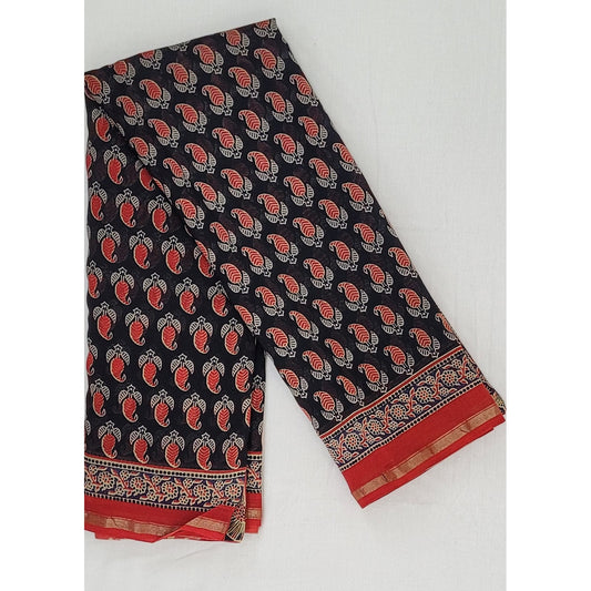 Bagru Block Printed Chanderi Saree with small Zari border - Vinshika