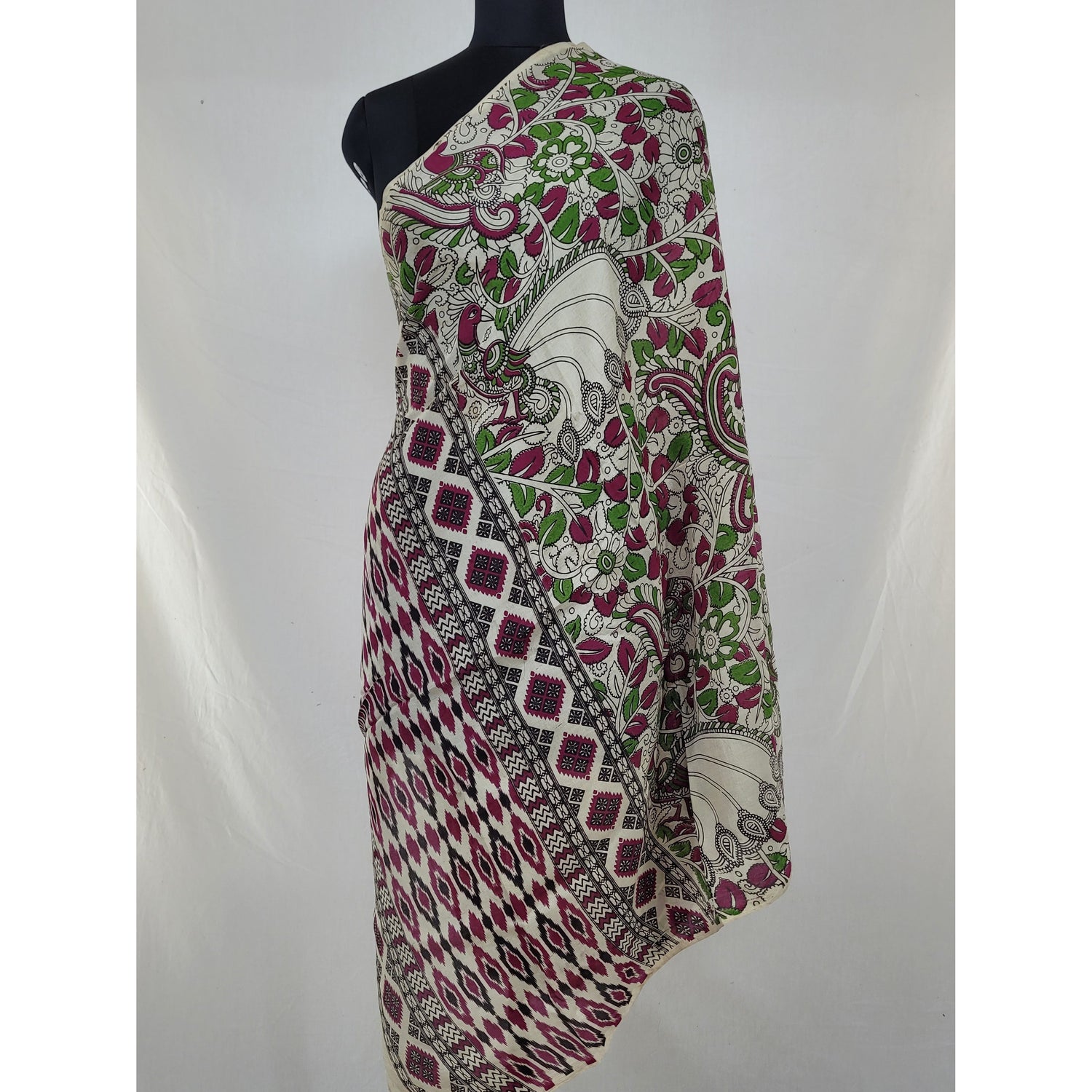 Kalamkari dupatta - Vinshika