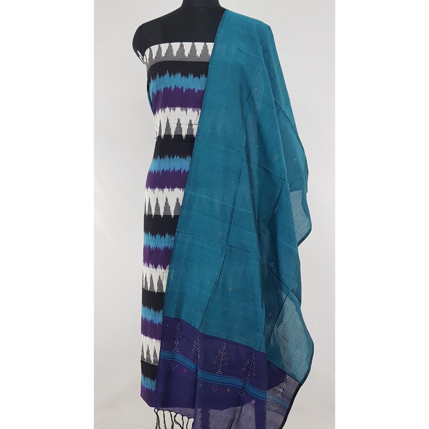 Handwoven Tangaliya Cotton dupatta with Ikat cotton top, Without bottom - Vinshika